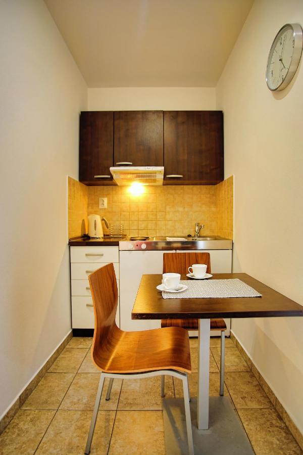 Apartman Studio Lux S Terasou Harmony V Thermal Parku Besenova S Vyhladom Na Bazeny Eksteriør billede